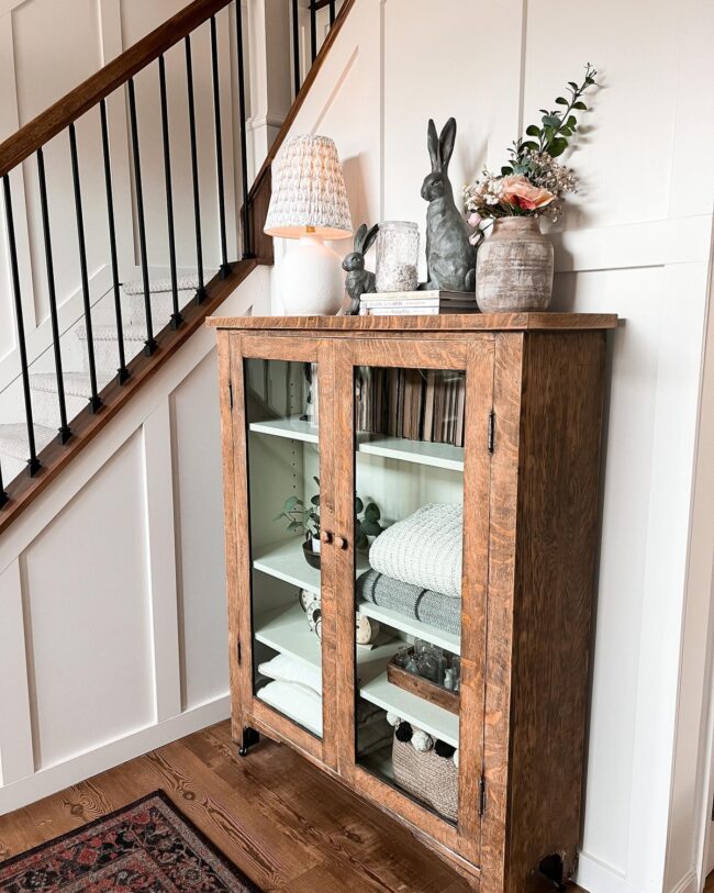 Charming Entryway Featuring Bunny Accents