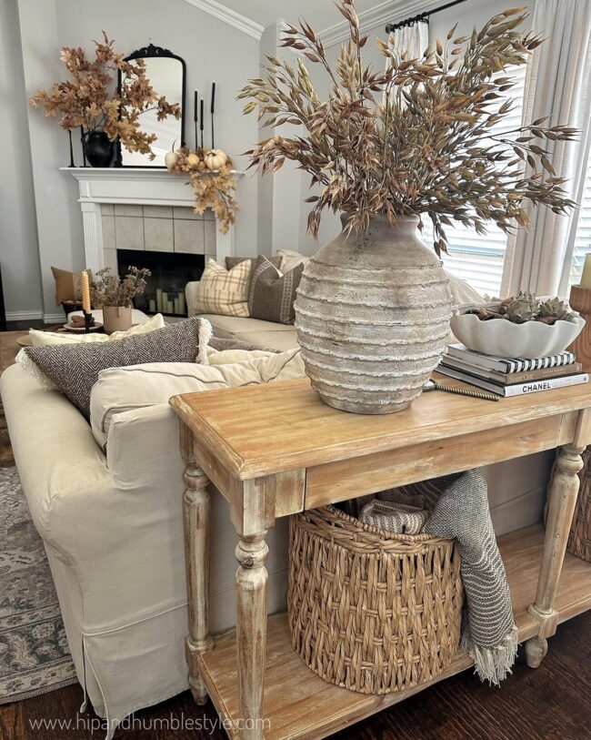 Cozy Living Room Atmosphere