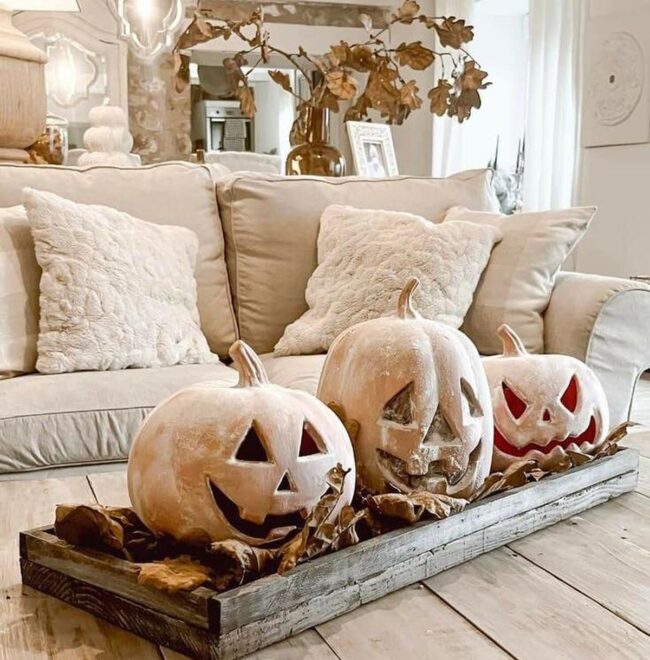 Cozy Jack-o-Lantern Trio Decor