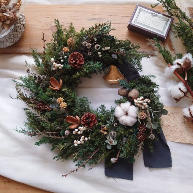 A Cozy Cotton & Pinecone Wreath