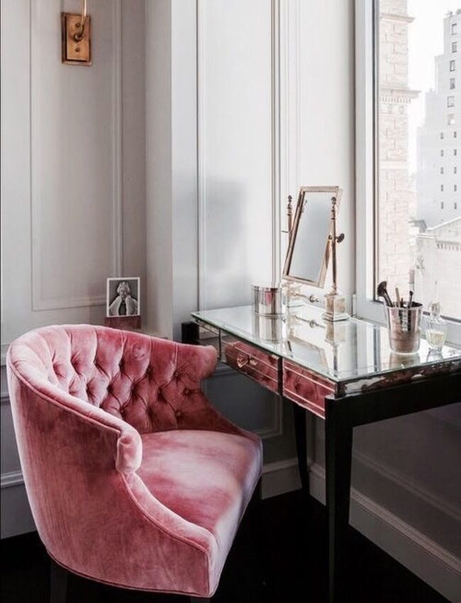 Luxurious Comfort in Vanity Spaces