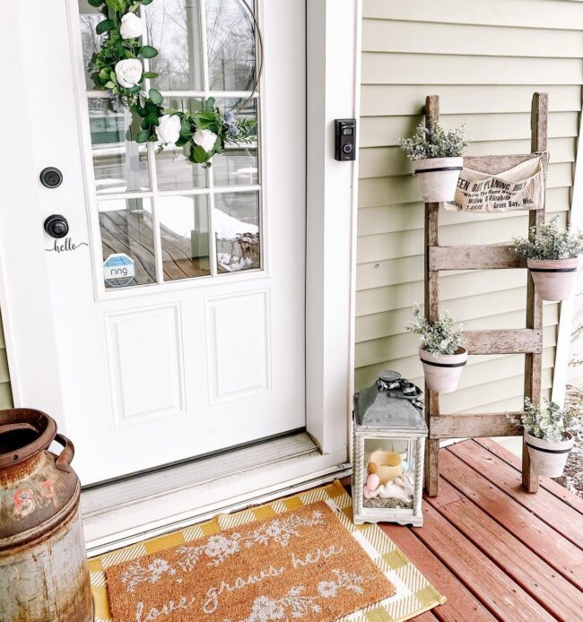 Blooming Ladder: Rustic Meets Refined