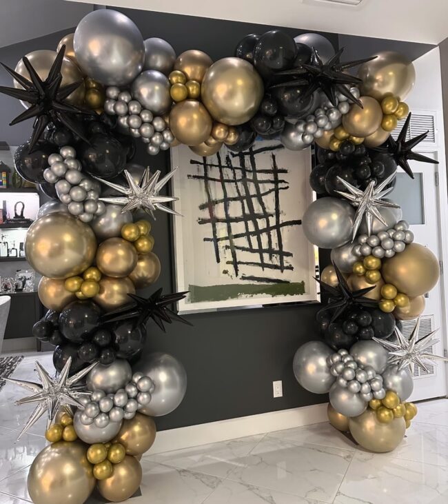 Star-Studded Balloon Arch for Events