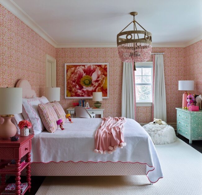 What Colors Pair Well with Green and Pink for Added Depth?
