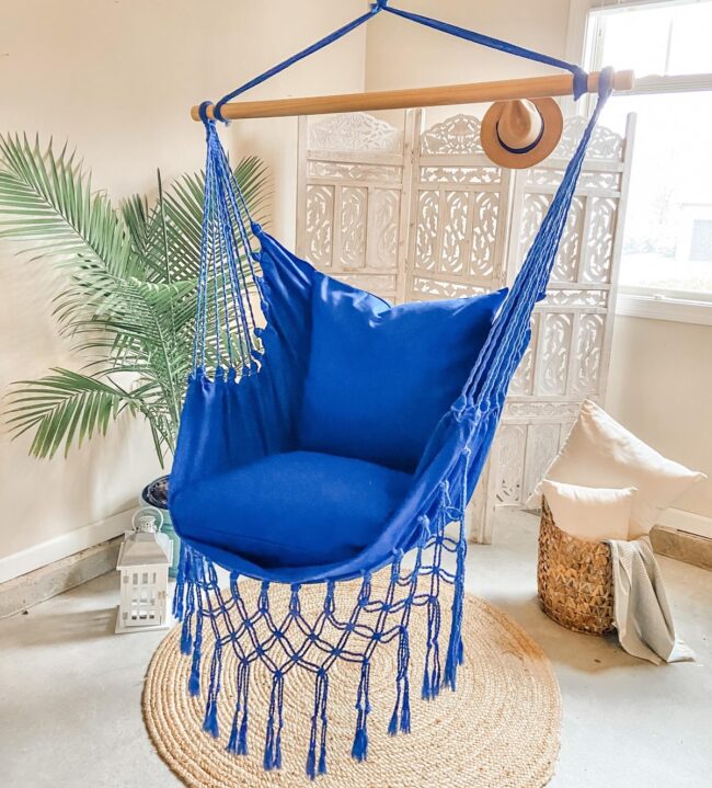 Bold Blue Statements in Home Decor