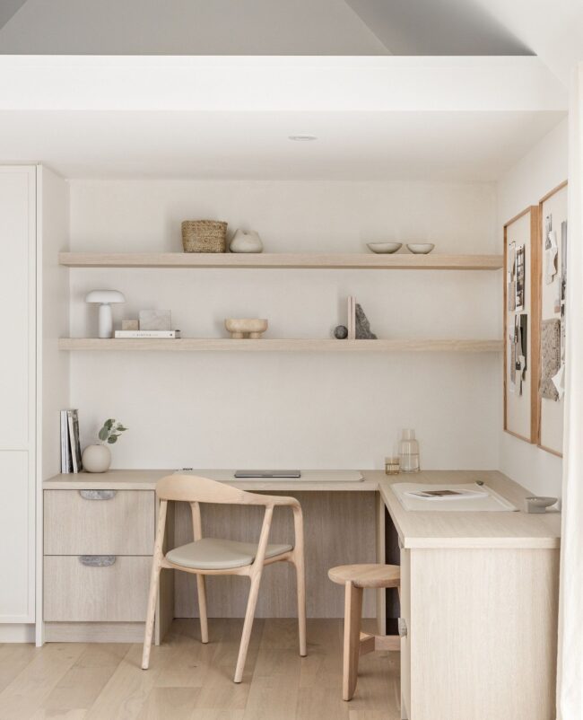 Minimalist Retreat for Creative Focus