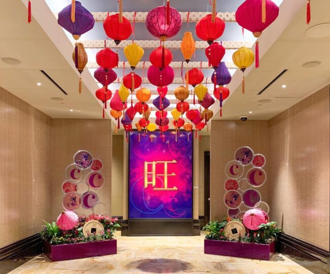 Radiant Lanterns Lighting Up Ceilings