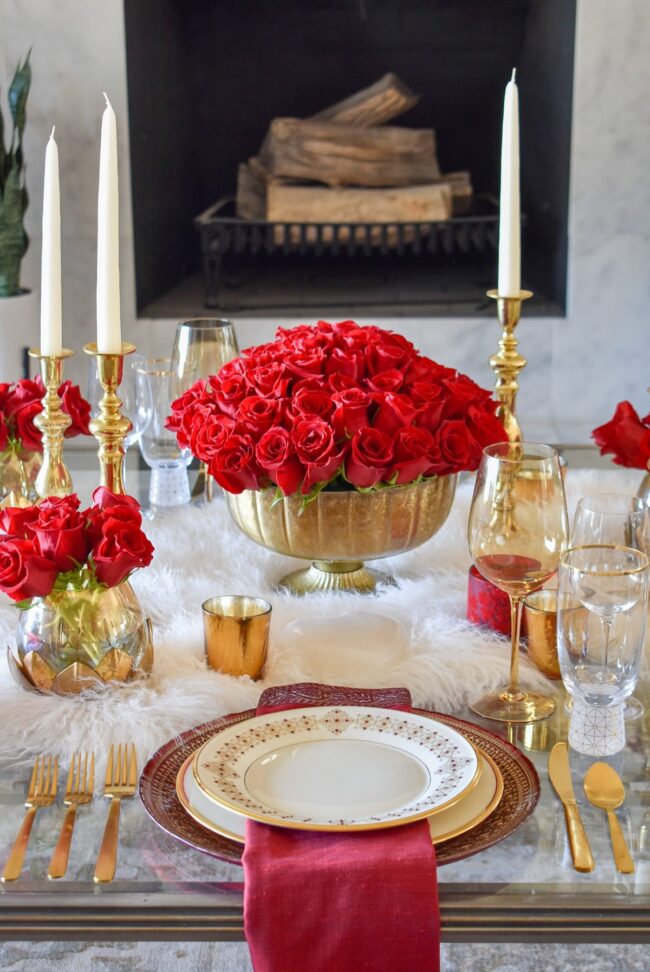 Timeless Red and Gold Romantic Ambiance