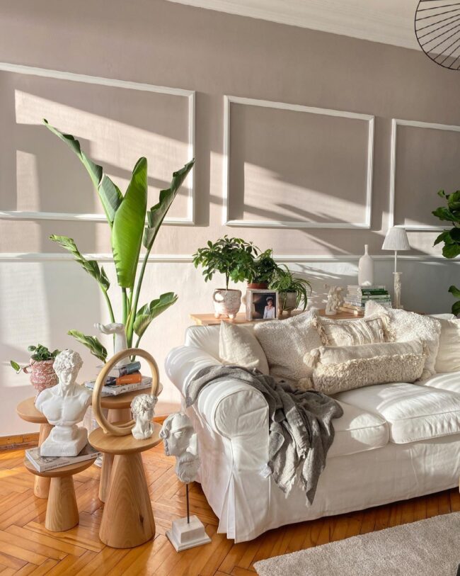 Eclectic Living Room Style