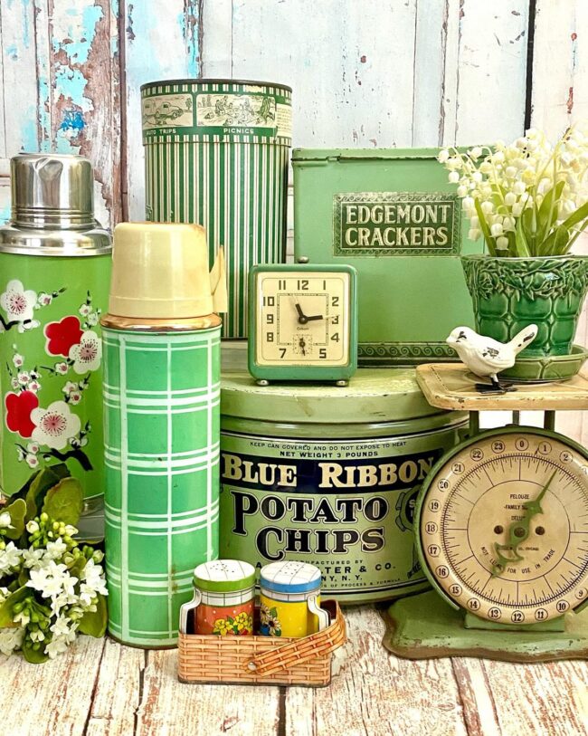 Charming Retro Green Tin and Scale Display
