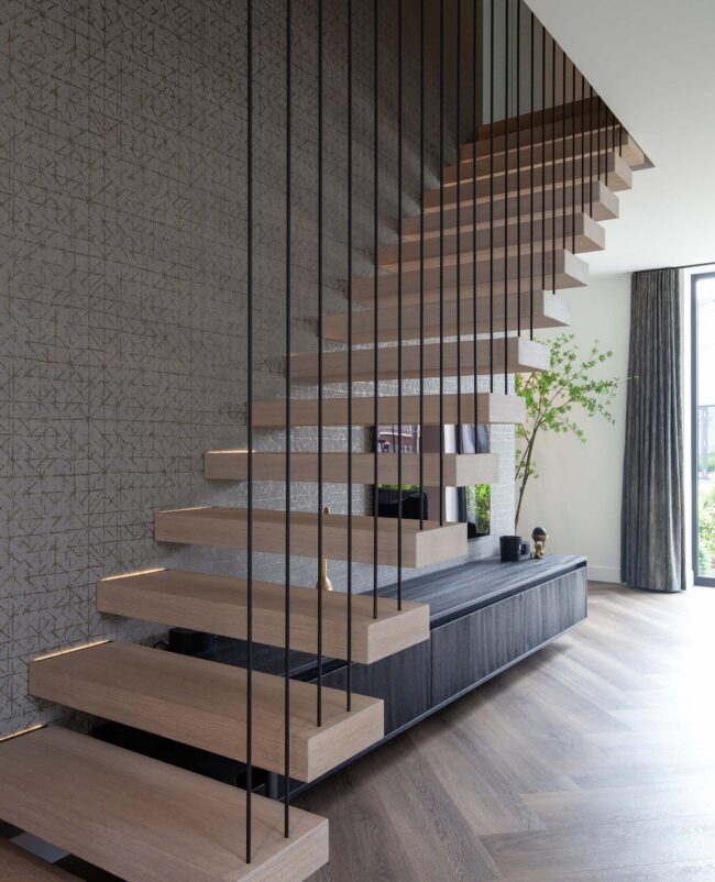 Harmony of Curved Lines and Design