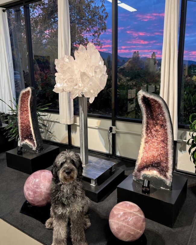 Geode Display with Crystal Lamp