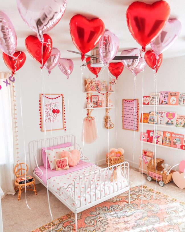 Charming and Fun Kids Room Design